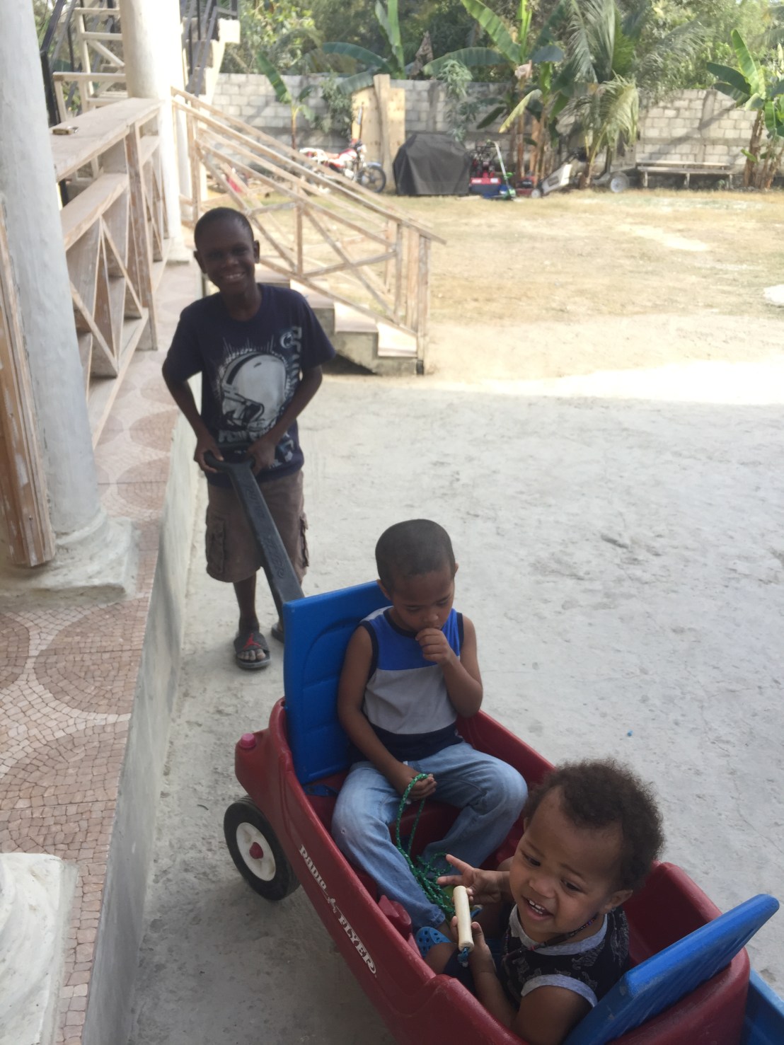 A84E6659-D8FA-484B-855F-8547783E9E3C